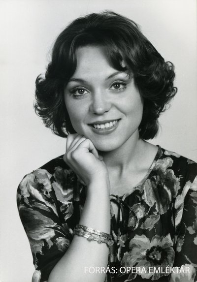 Júlia Kukely