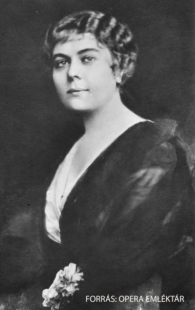 Anna Medek