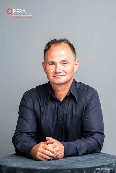 István Tamás