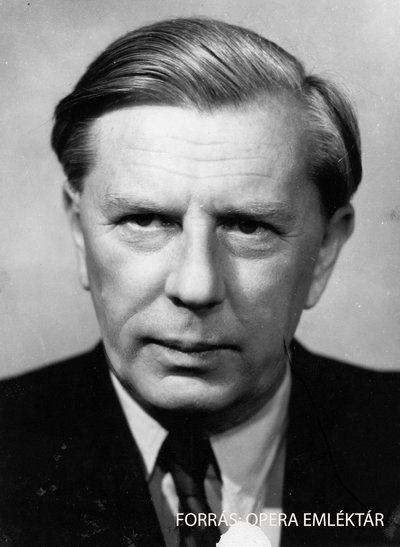 Dr. Aladár Tóth