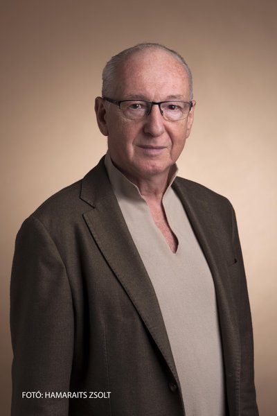 János Szikora